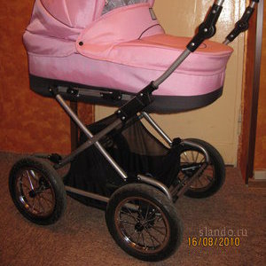 Детская коляска цвет розовый