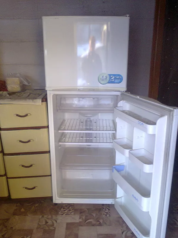Продаётся холодильник LG EXRESS COOL 2