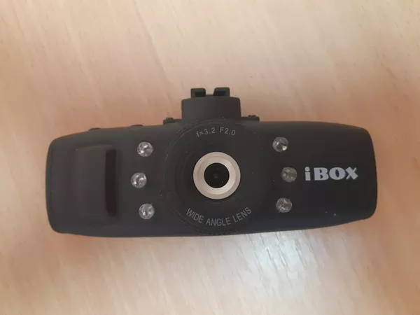 Продам видеорегистратор iBOX PRO-900