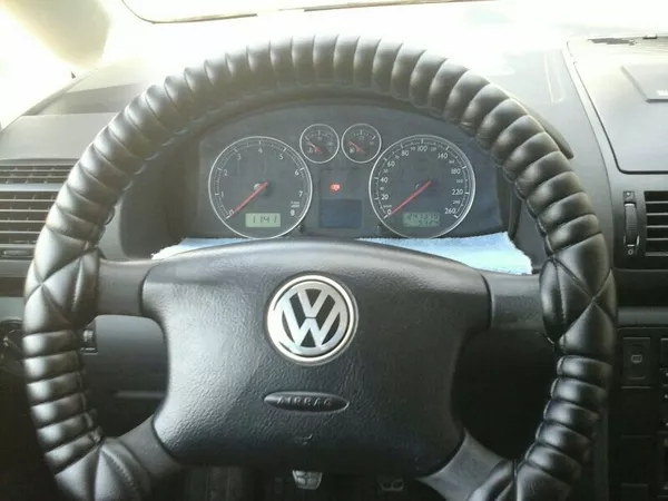 Продам машину Volkswagen Sharan 2002 года 2